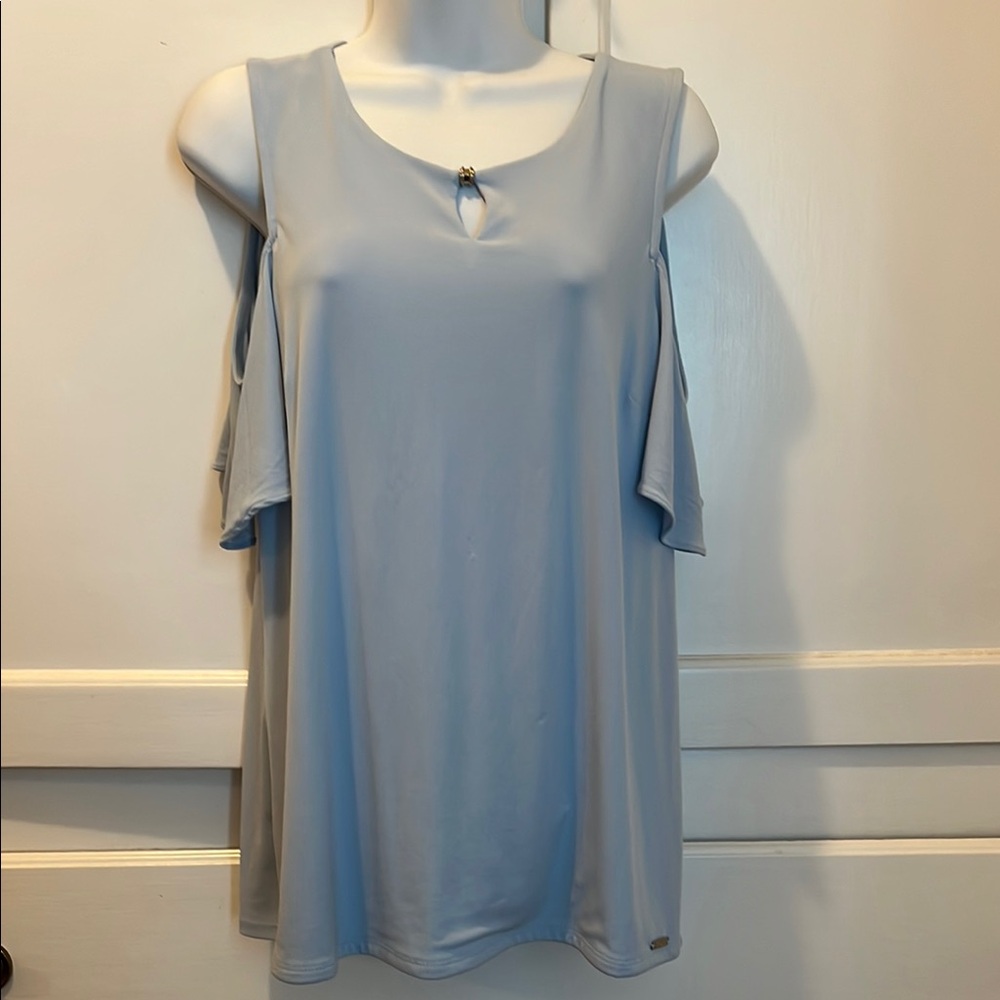 Ivanka Trump Powder Blue Blouse with open shoulder / with sleeves look Medium